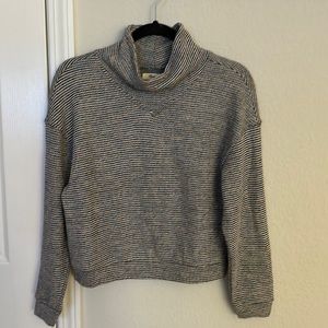 Madewell cowl neck turtle neck sweater size small S